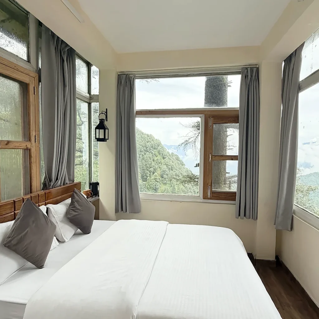 Panoramic Cabin at The Coverpage Boutique Stays